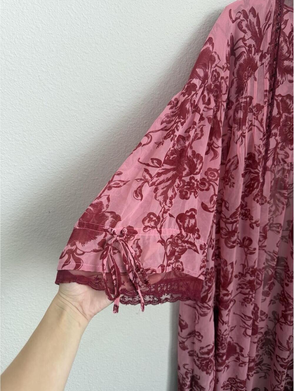 Anthropologie Lyrebird Embroidered Lace-Trim Feminine Satin Duster‎ Kimono Sz XS - Picture 4 of 7